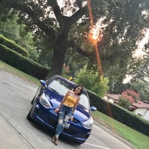 Meet your Posher, Selene